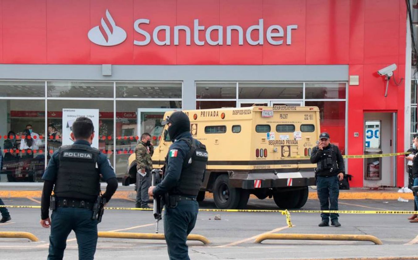 Detienen a uno de cuatro involucrados en asalto a camioneta de valores