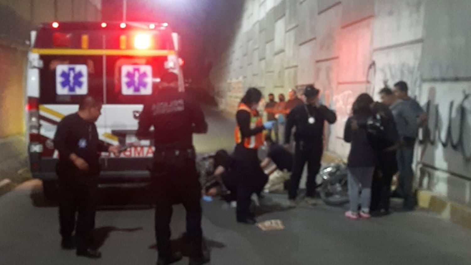 Cae un Ciclista de un puente del Periférico Ecológico 