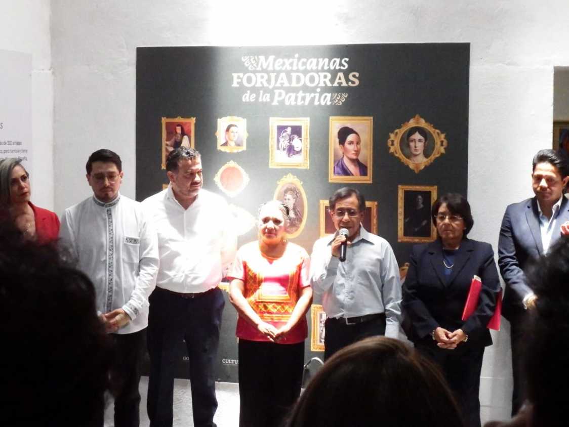 Inauguran autoridades exposición Mexicanas Forjadoras De La Patria