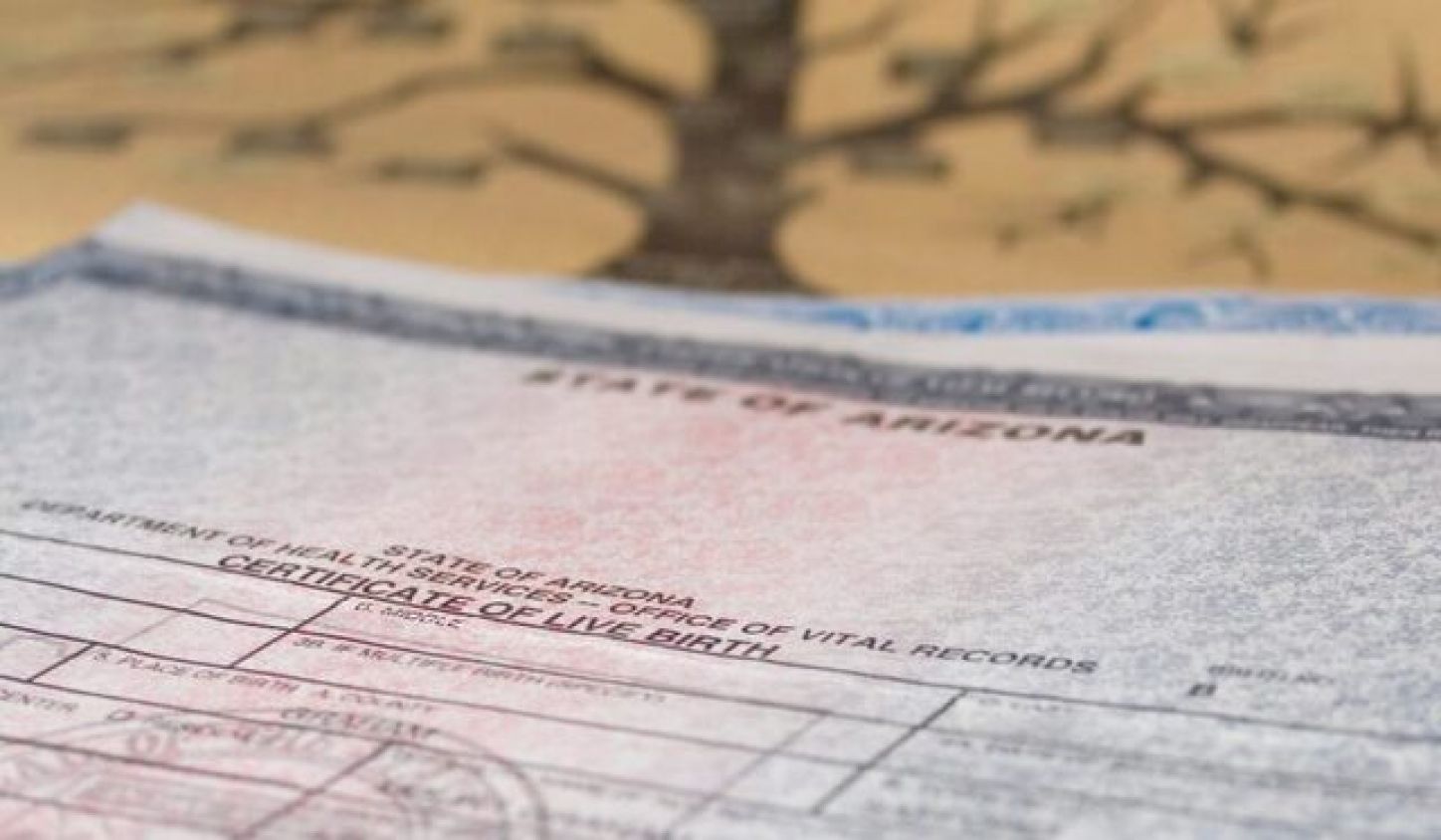 ¿Cómo nació la costumbre de ponernos dos nombres?