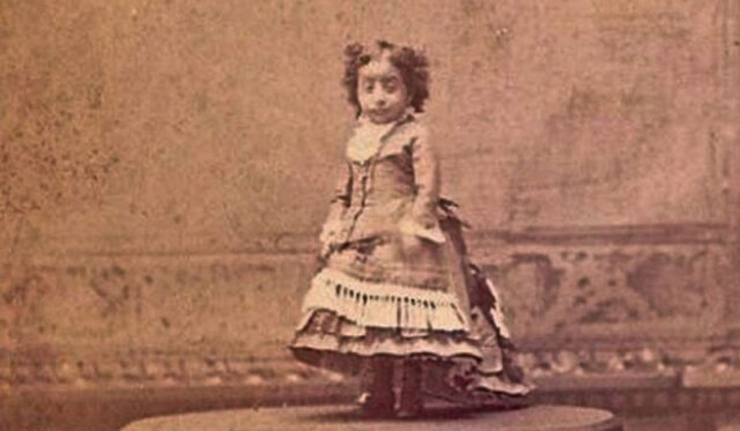 Lucía Zárate, la vedette mexicana que medía 50 centímetros y conquistó el mundo