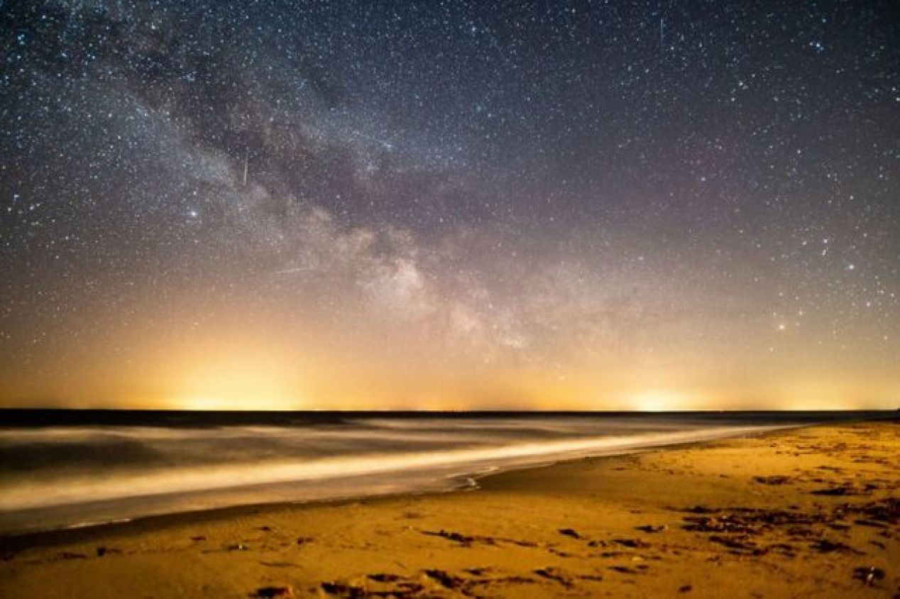 Sacarán un objeto extraterrestre del océano utilizando un enorme imán