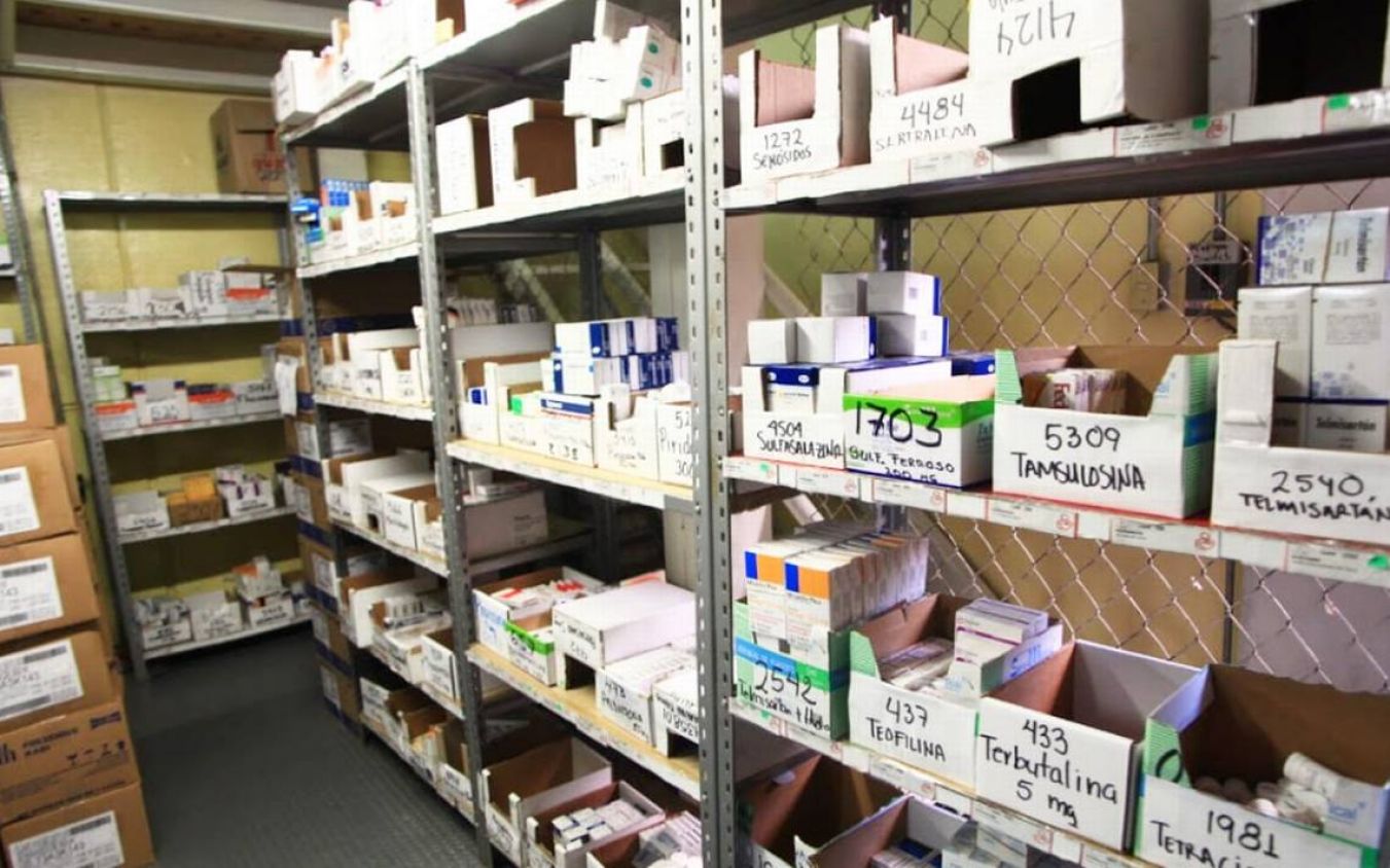 Programa IMSS-Bienestar ha aumentado abasto de medicamentos a 91% en siete meses