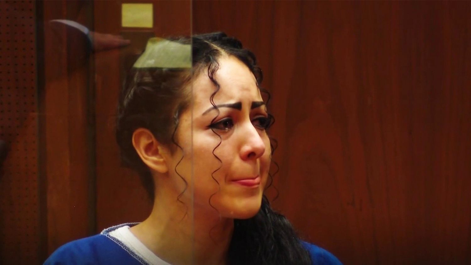 Liberan a Alondra Ocampo asistente del líder de La Luz del Mundo tras cumplir condena por abuso sexual