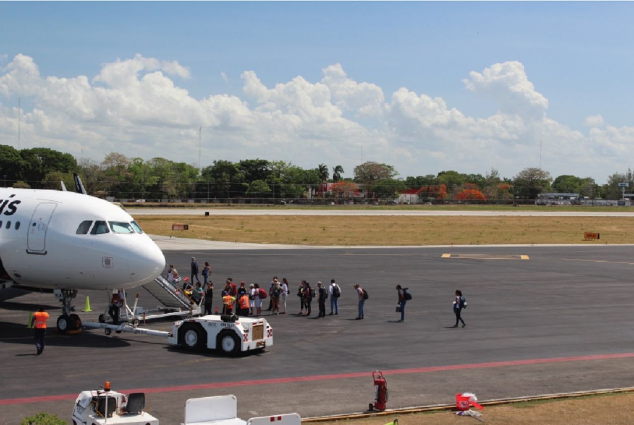 Los aeropuertos de Chetumal, Campeche y Palenque ya estarán a cargo de la Sedena