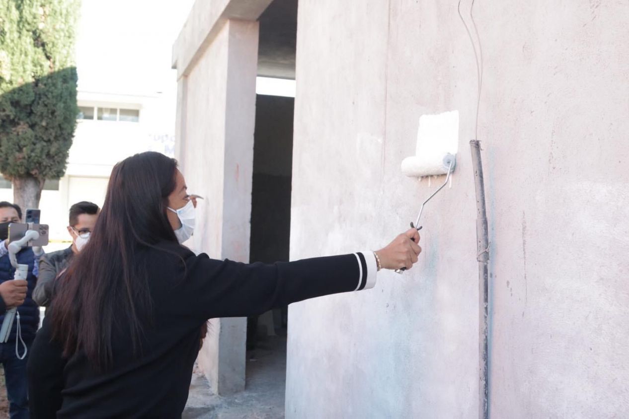 Continúa ayuntamiento de Atlixco con obras que mejoran la infraestructura educativa del municipio 