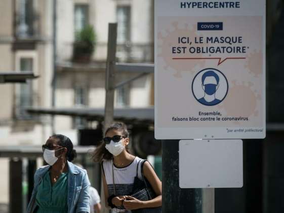 350 mil contagios suma Francia en 24 horas registrando un nuevo récord de casos Covid 