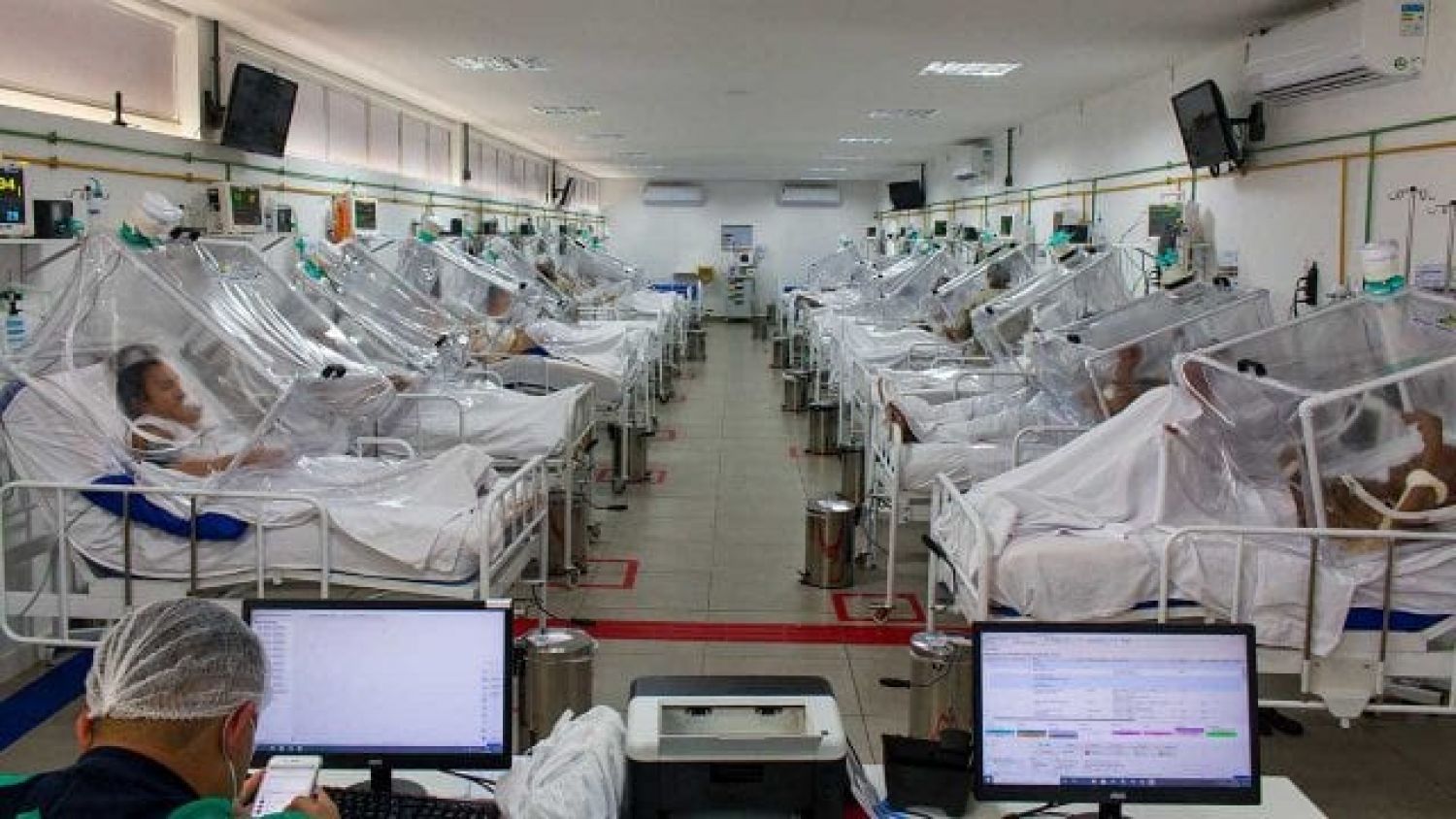 Nuevo récord de contagios en el mundo: se registraron 3.84 millones de casos nuevos en un día