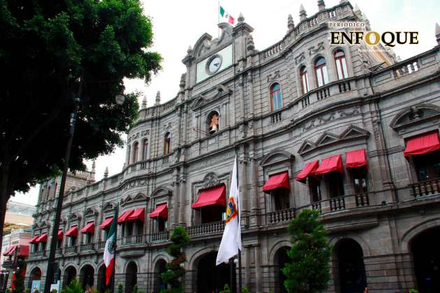 Reportan más de 300 casos Covid dentro del Ayuntamiento de Puebla