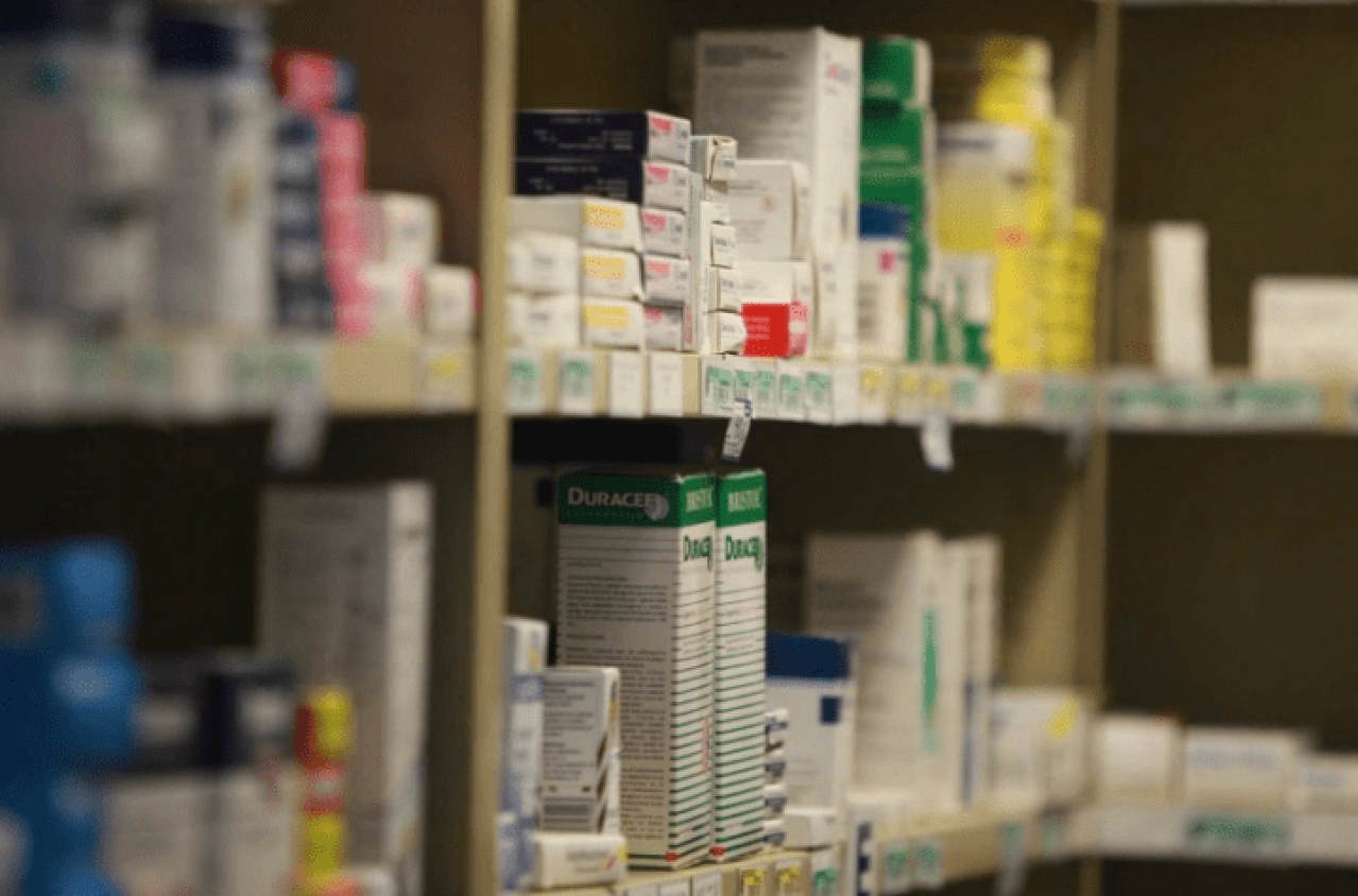 Gobierno federal alrededor de 10 mil mdp a farmacéuticas por compra de medicamentos