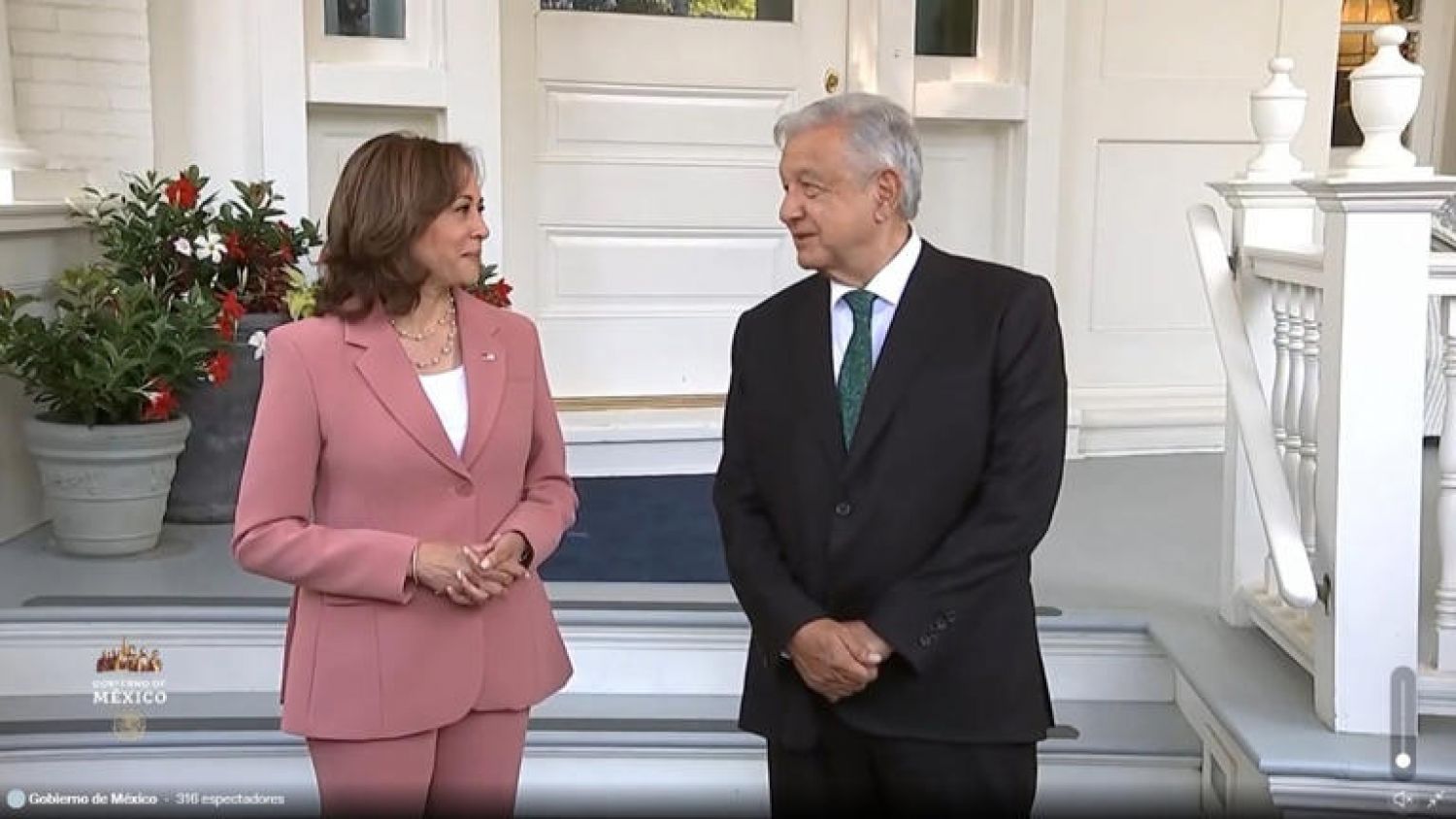 Visita de AMLO a Washington arranca con reunión con Kamala Harris