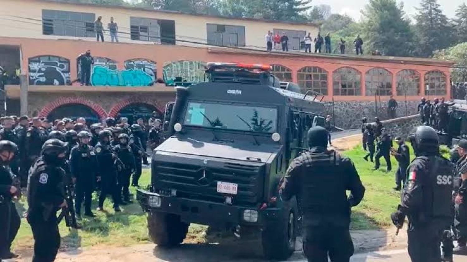 Tras balacera en Topilejo reportan 14 detenciones, 4 personas liberadas víctimas de secuestro, armamento y droga asegurada