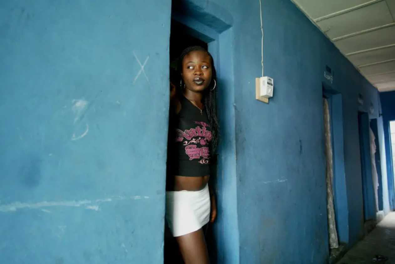Liberan a 35 adolescentes de una red de explotación sexual en Nigeria