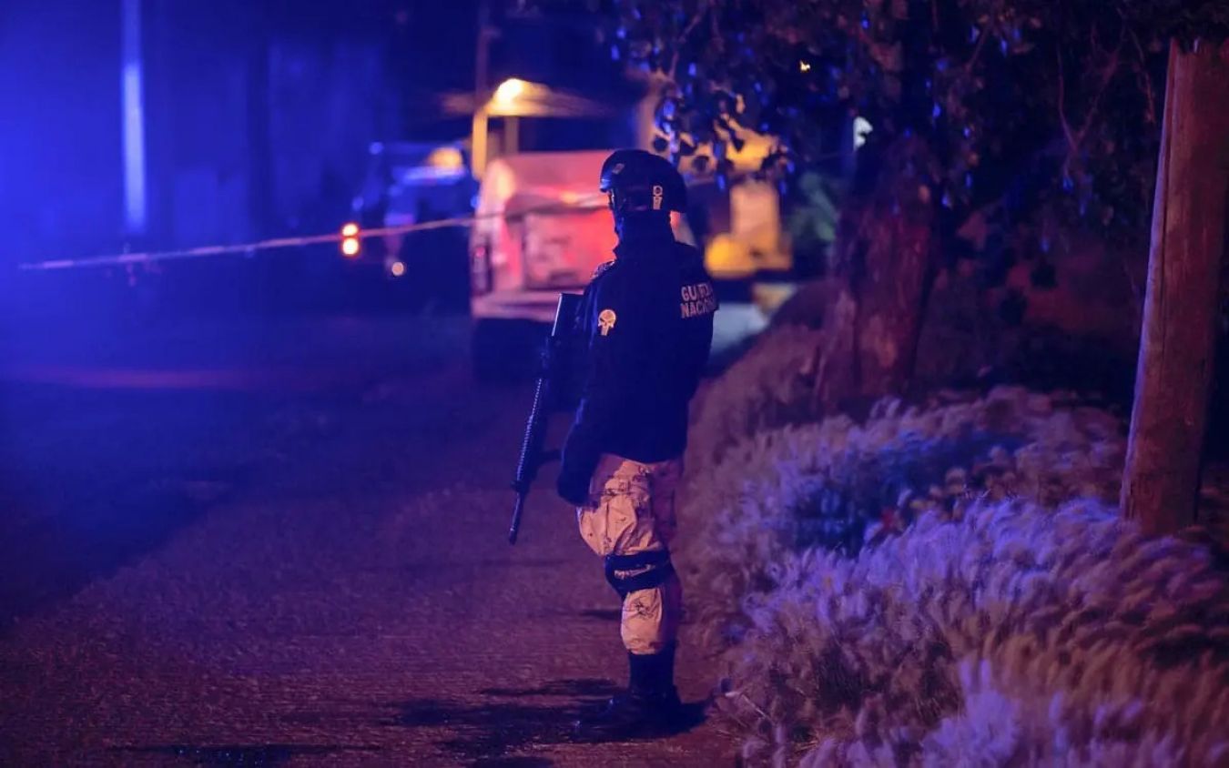 Suman ya 12 muertos por enfrentamiento armado entre delincuentes y policías en El Salto