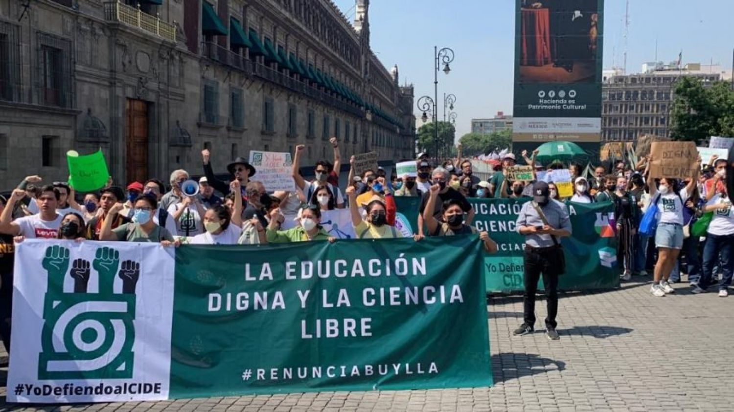 Académicos se manifiestan por educación y ciencia libre: piden destituir a la titular del Conacyt