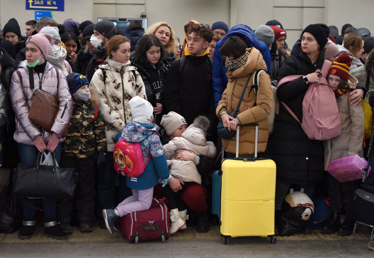 Alrededor de 10 millones de personas han huido de sus hogares en Ucrania: ONU