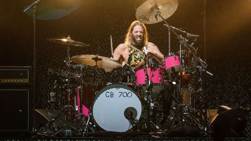 Murió el baterista de los Foo Fighters, Taylor Hawkins; se filtran detalles