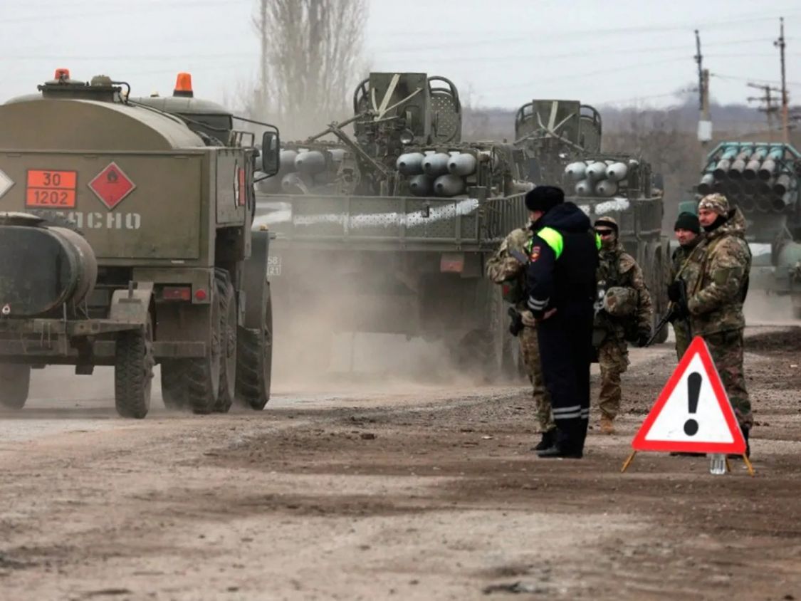 Ejercito ruso comienza a retirarse de la extinta central nuclear de Chernobyl