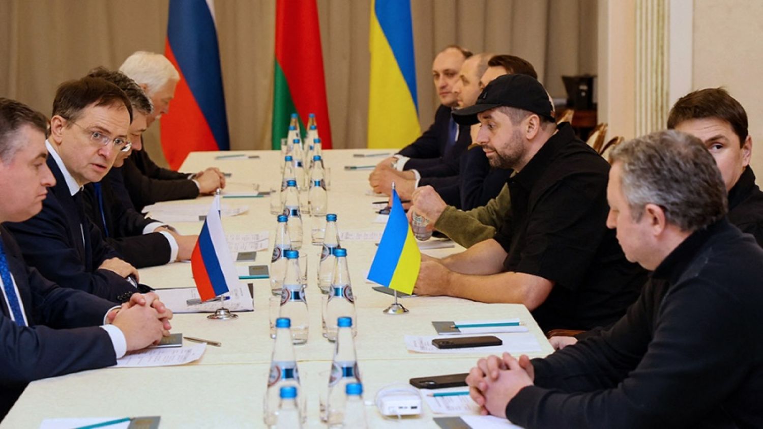Inicia tercera reunión de negociaciones entre los delegados de Kiev y Moscú en Bielorrusia