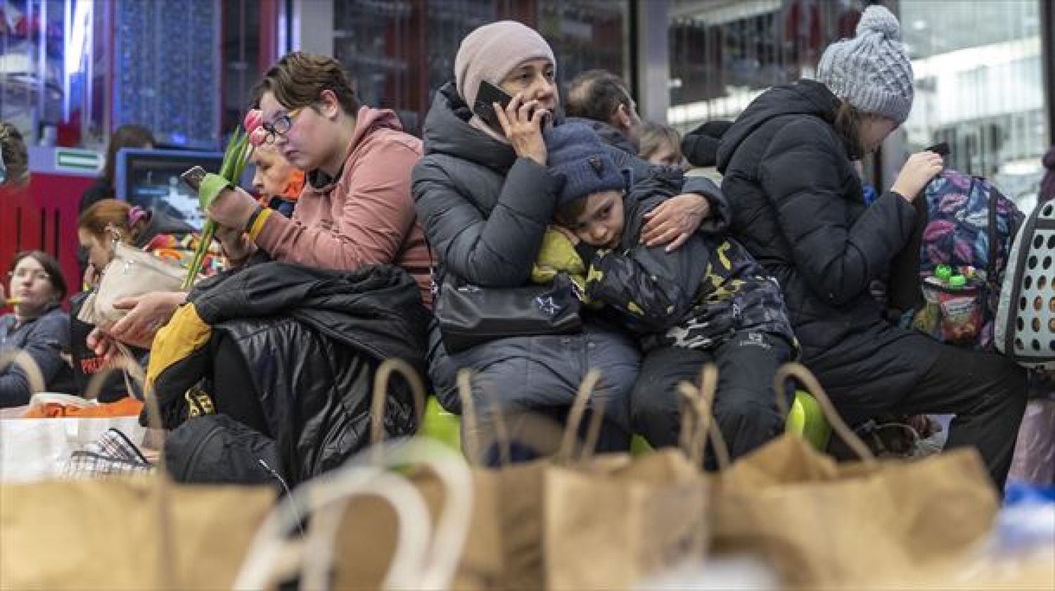 Abre Ucrania seis corredores humanitarios para la evacuación de civiles