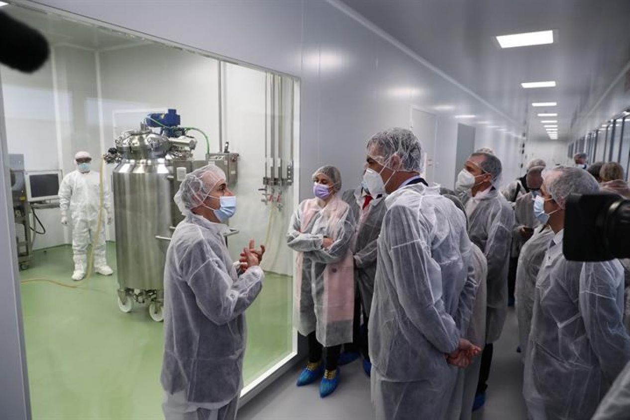 Grupo de científicos encuentran forma de bloquear infección por covid-19
