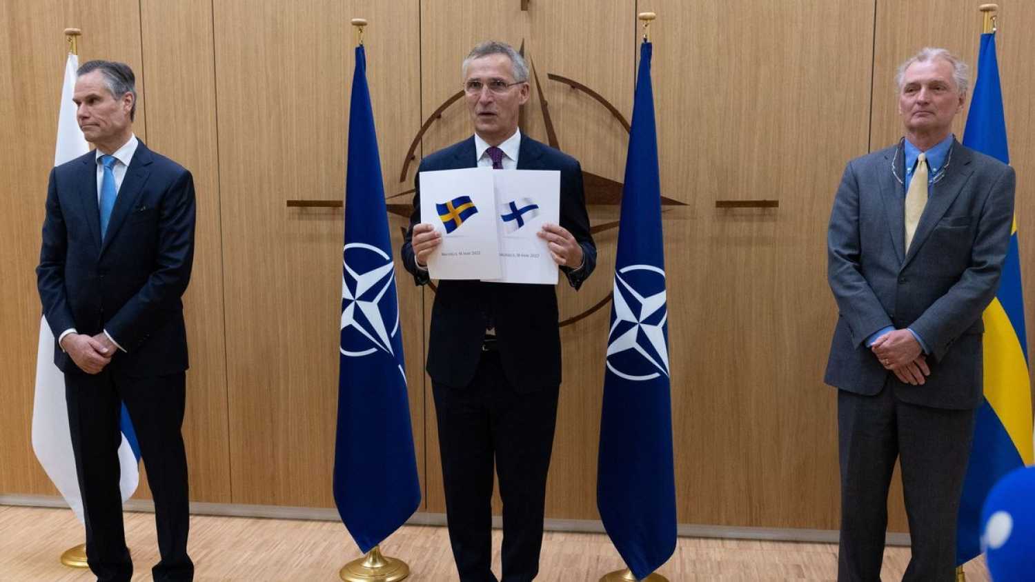 Entregan formalmente Suecia y Finlandia su solicitud de ingreso a la OTAN