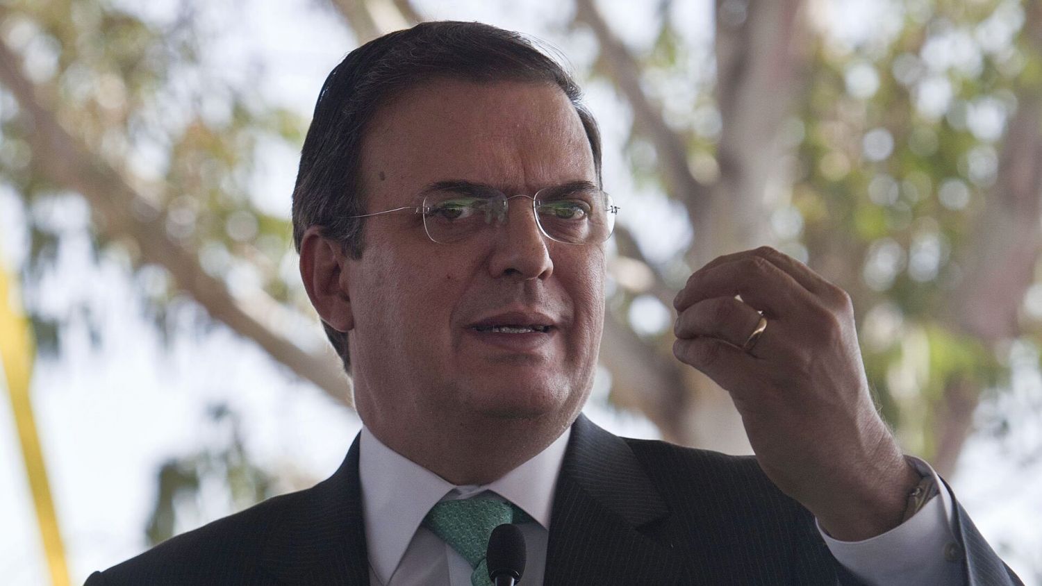 Gobierno federal alista más denuncias contra empresas fabricantes de armas en EEUU