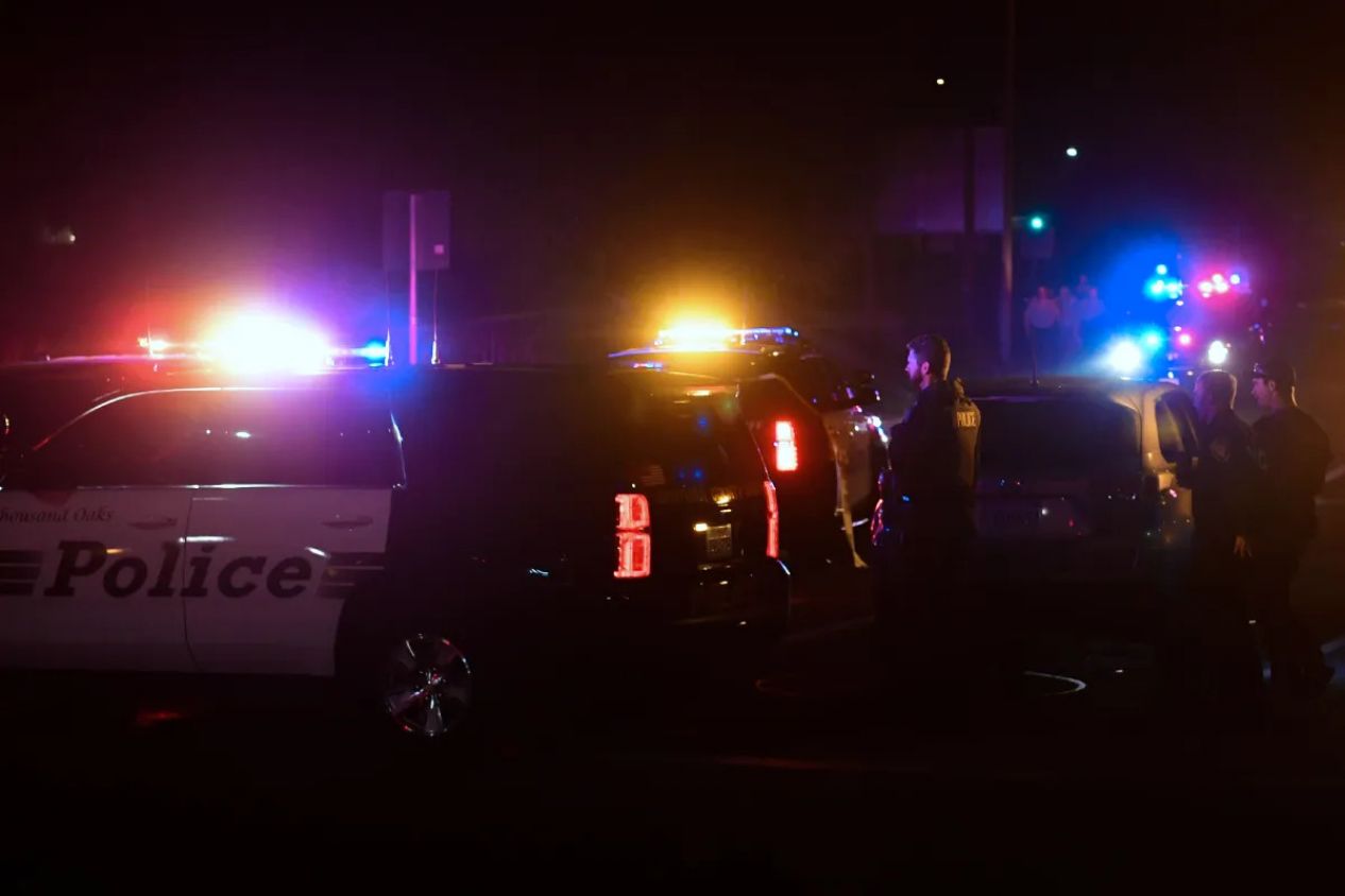 Tiroteo en una fiesta en California deja al menos 1 muerto y 9 heridos
