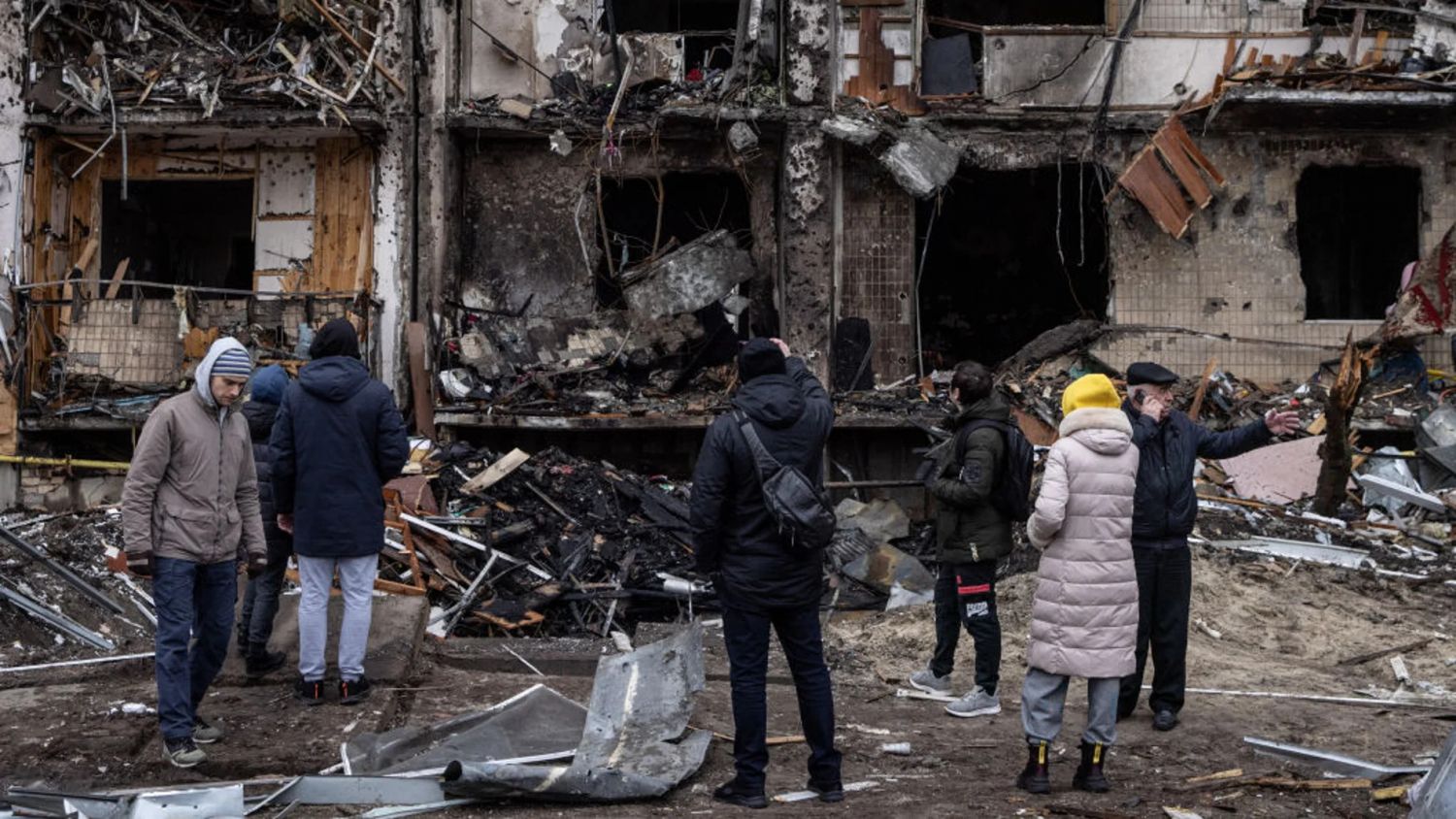 Al menos 200 niños han muerto y 407 han resultado heridos en Ucrania a causa de los bombardeos rusos