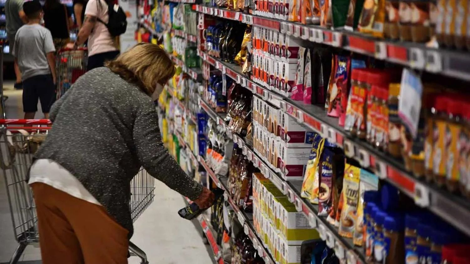 Profeco da a conocer lista de supermercados que ofrecen los precios más bajos de la canasta básica
