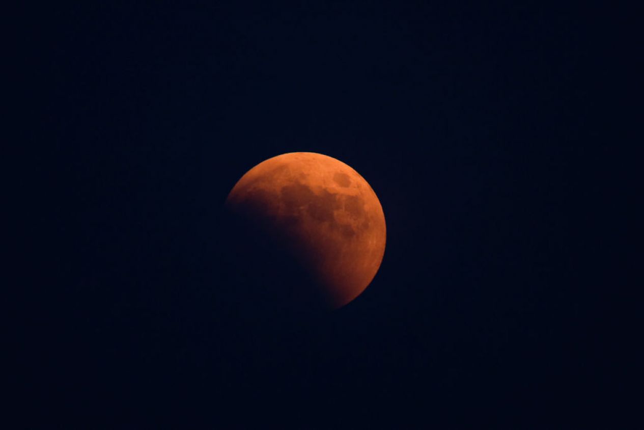 Así se pudo apreciar el eclipse lunar total desde América Latina