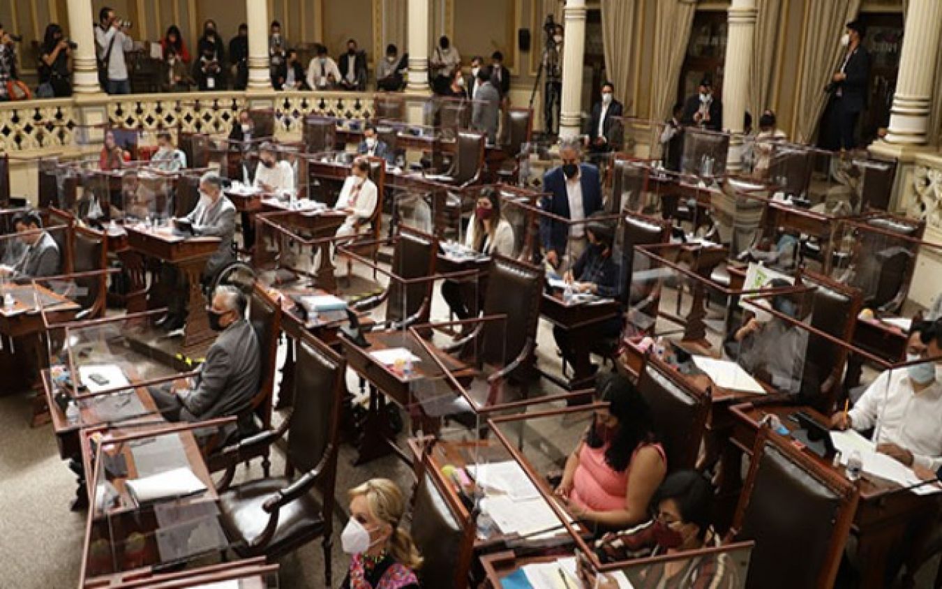 Desde el Congreso de Puebla aprueban por mayoría la nueva Ley de Notariado del estado