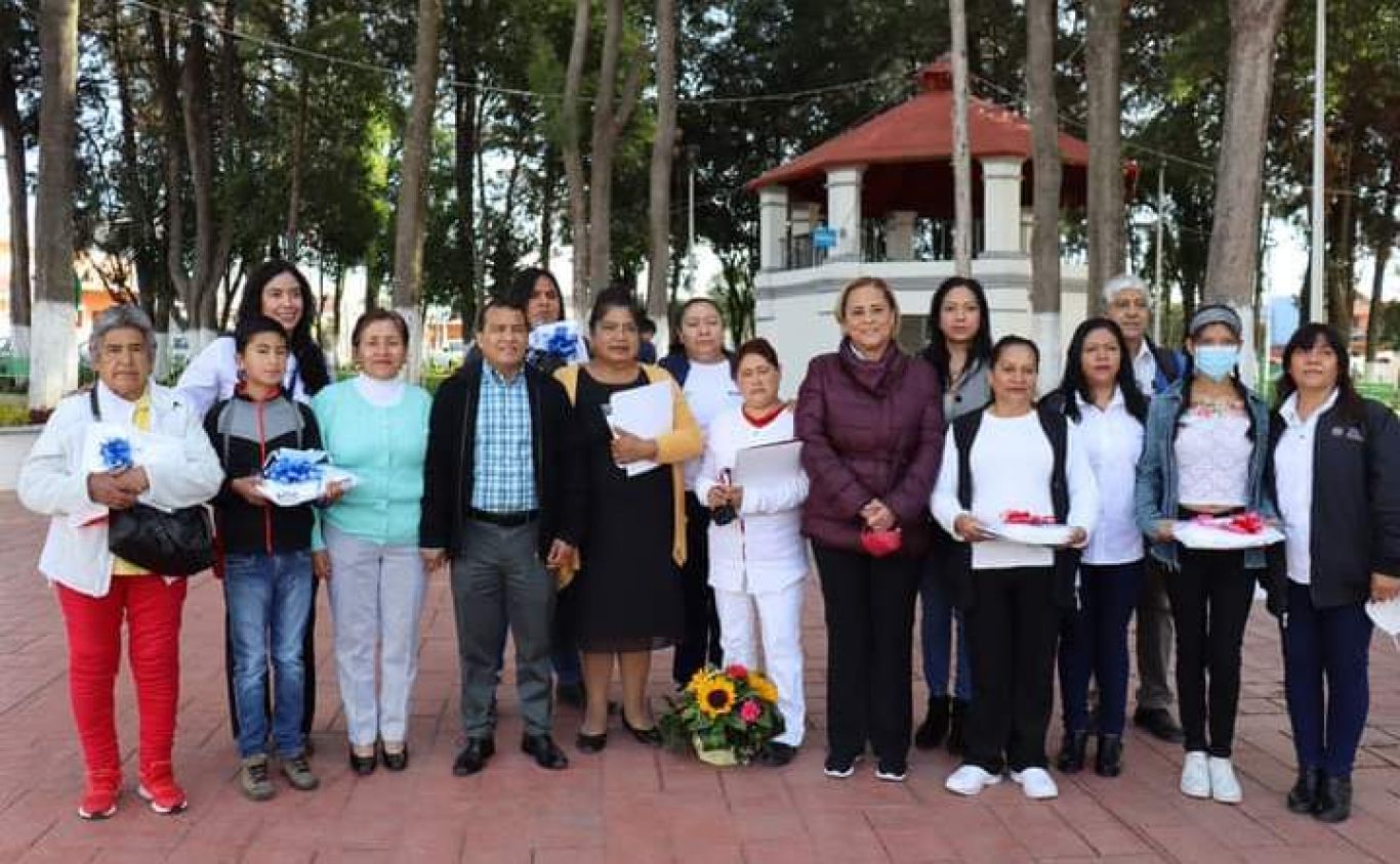 Alcalde de Tetla comprometido con evitar el rezago en educación