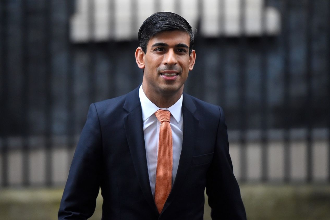 Confirman que Rishi Sunak lidera como próximo primer ministro de Reino Unido