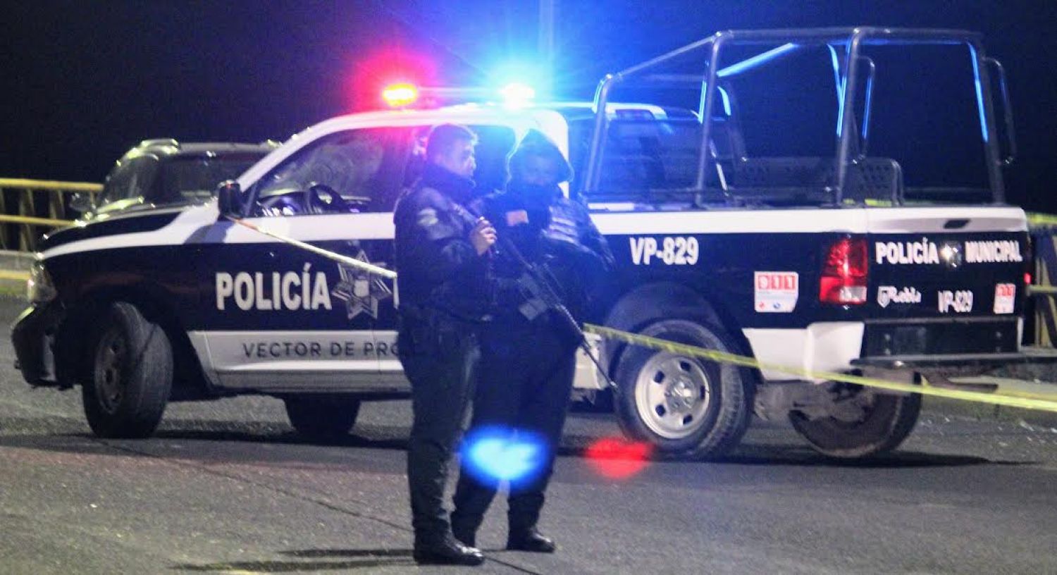 Joven, identificado como Armando, falleció tras caer de la azotea en la Rivera Anaya