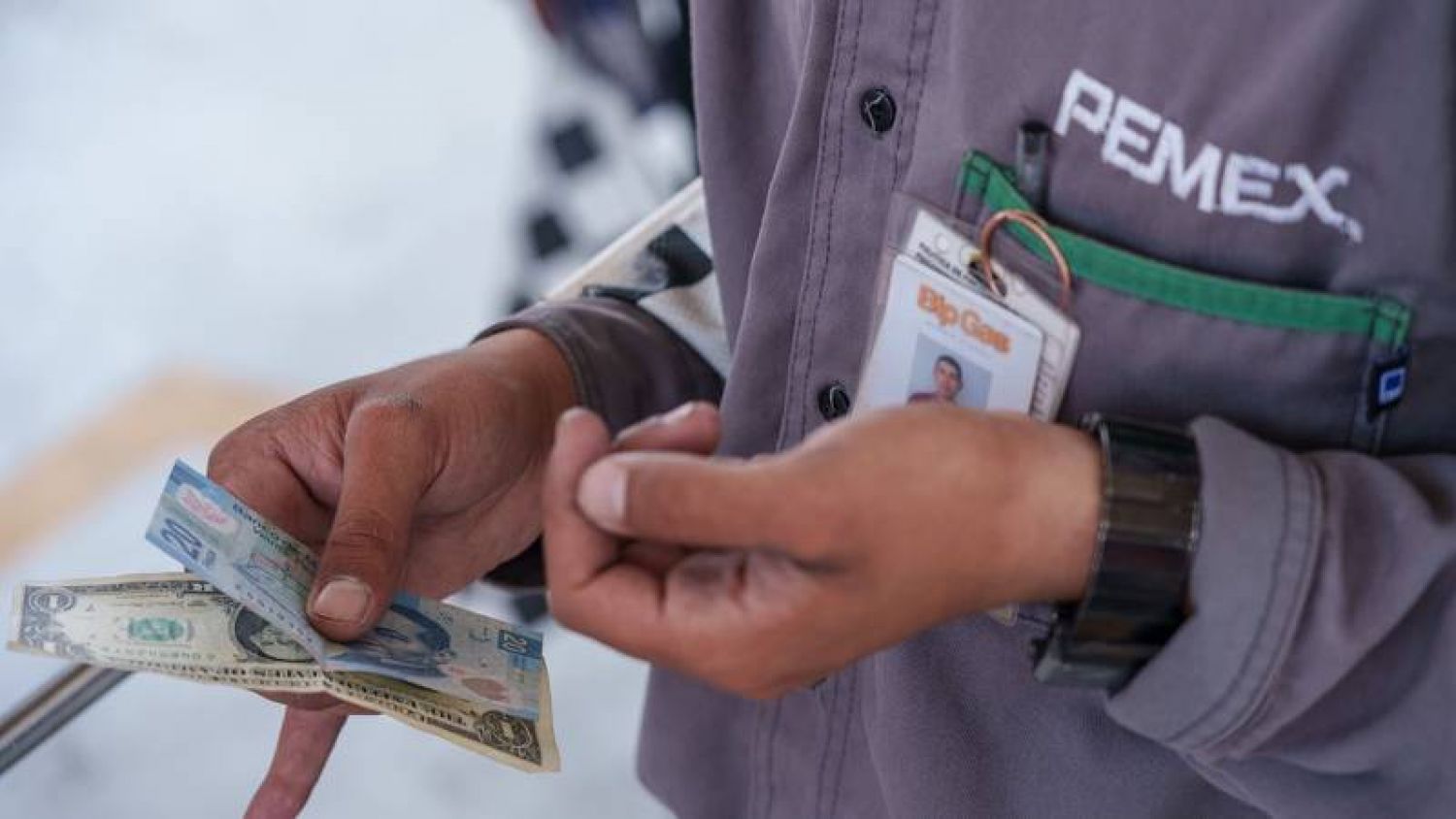 Mala tarde, Pemex: Hacienda no quiere bajarle la carga fiscal