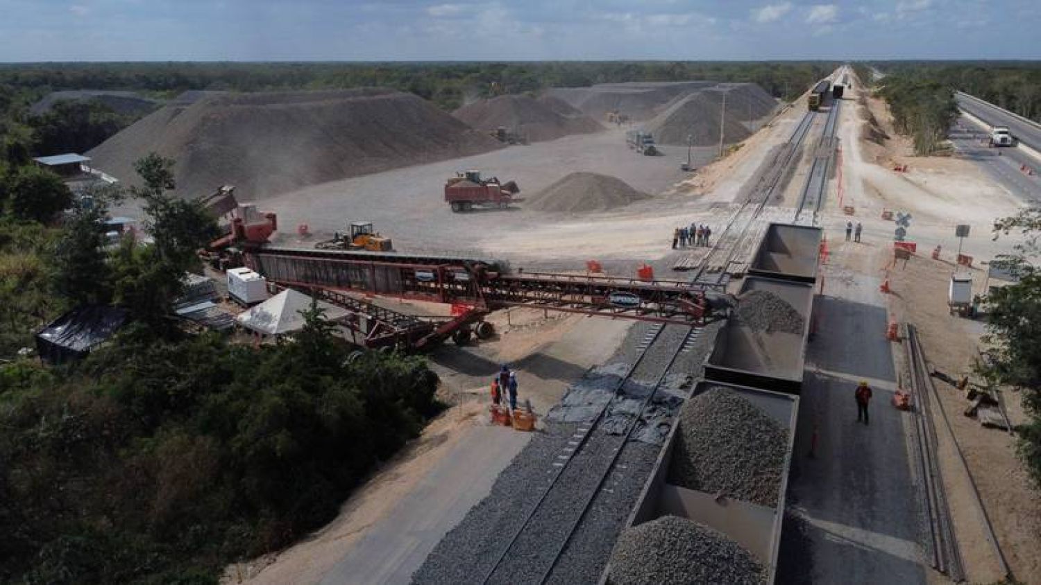 Punto para el Tren Maya: Juzgado rechaza suspensiones a amparos por los tramos 2 y 5