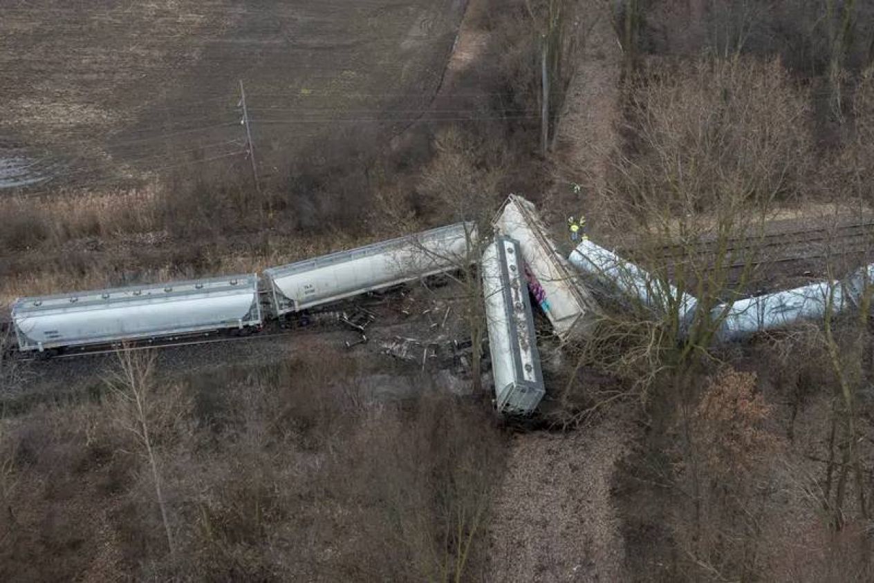 Segundo tren con material peligroso se descarrila en EU, esta vez en Michigan