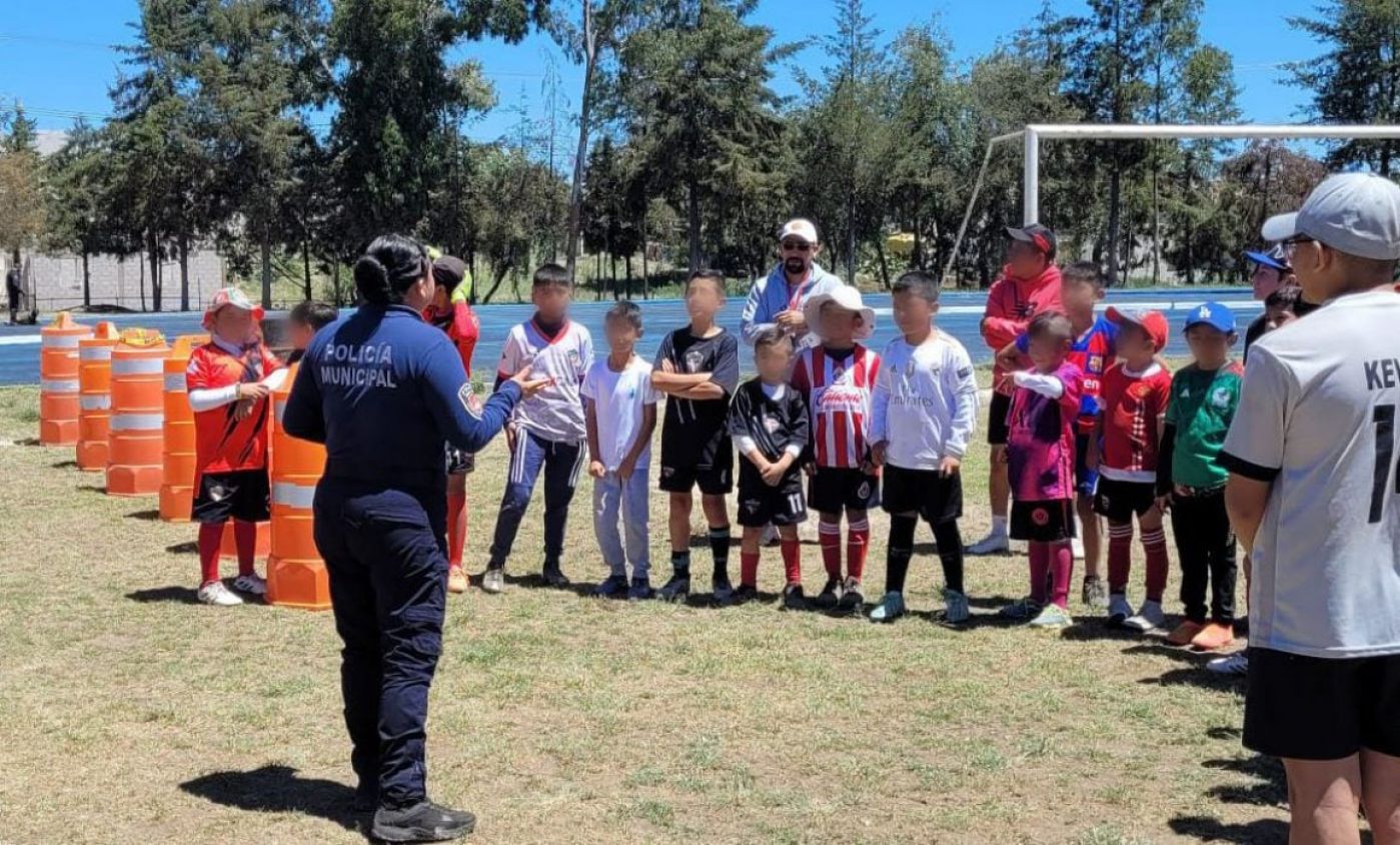 Inicia con éxito curso de verano en la unidad deportiva «Miguel Arroyo»