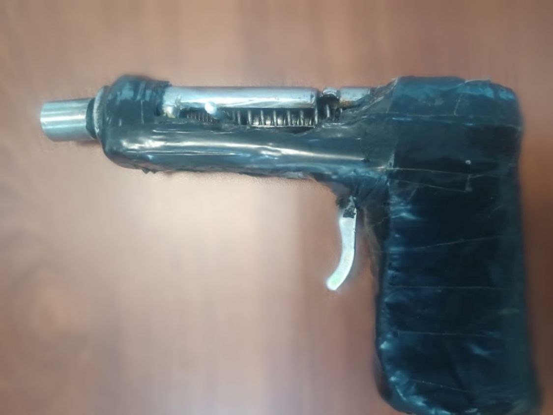 Detiene policía de San Andrés Cholula a masculino por portación ilegal de arma de fuego