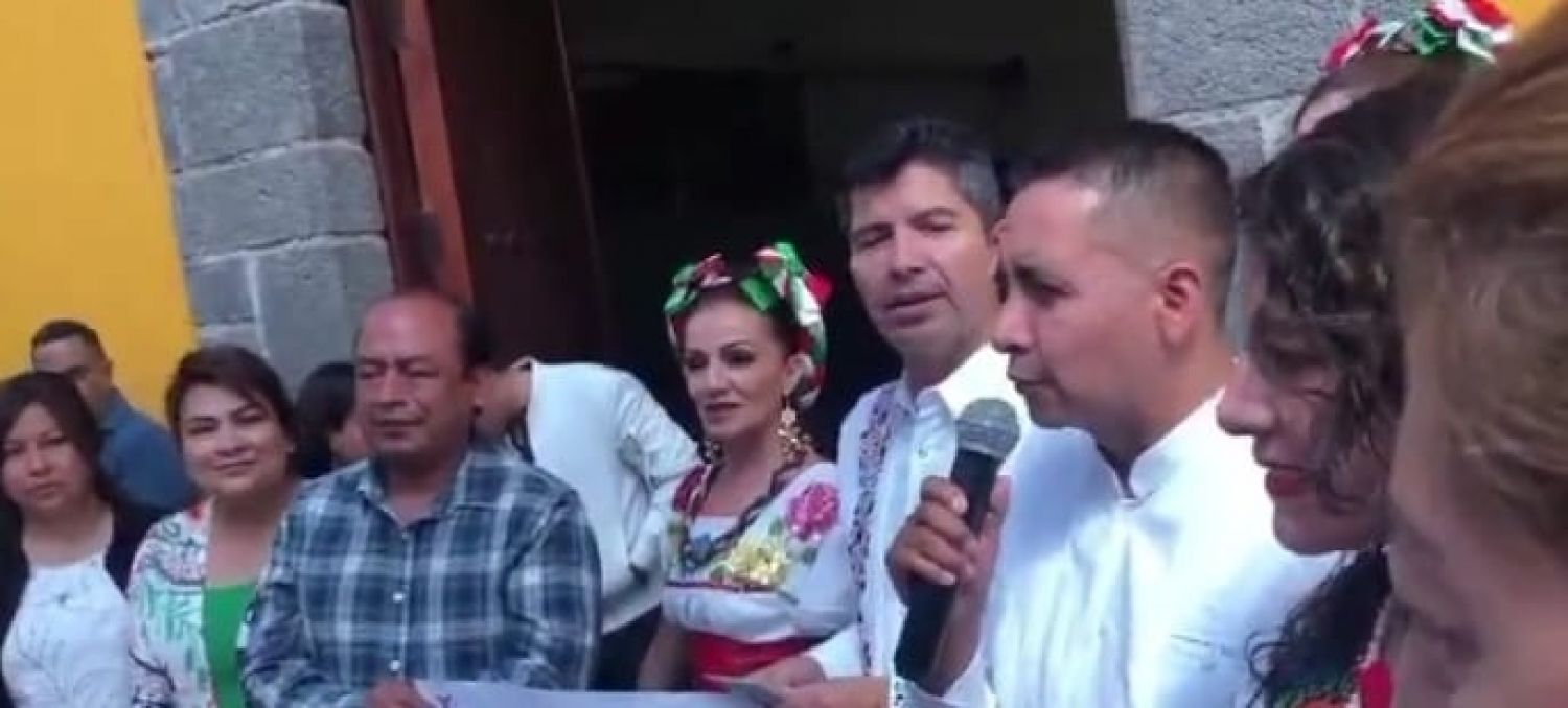 Inician festividades previas a la Bajada de la Santísima Virgen de Los Remedios en San Andrés Cholula con convite de “Chinas Poblanas”
