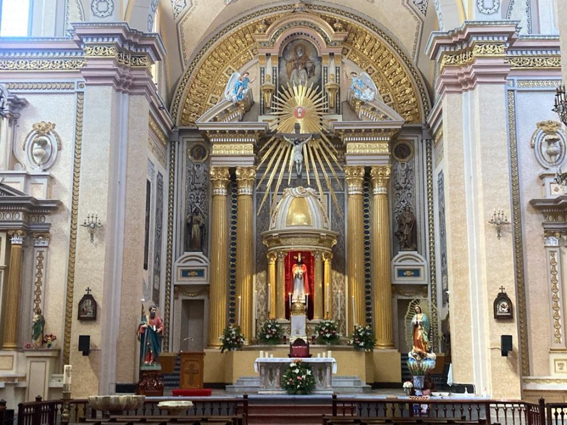  Llegan reliquias de San Charbel a ciudad sagrada