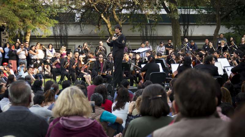 La Orquesta Escuela Carlos Chávez interpretará un compendio musical sobre la migración con versos