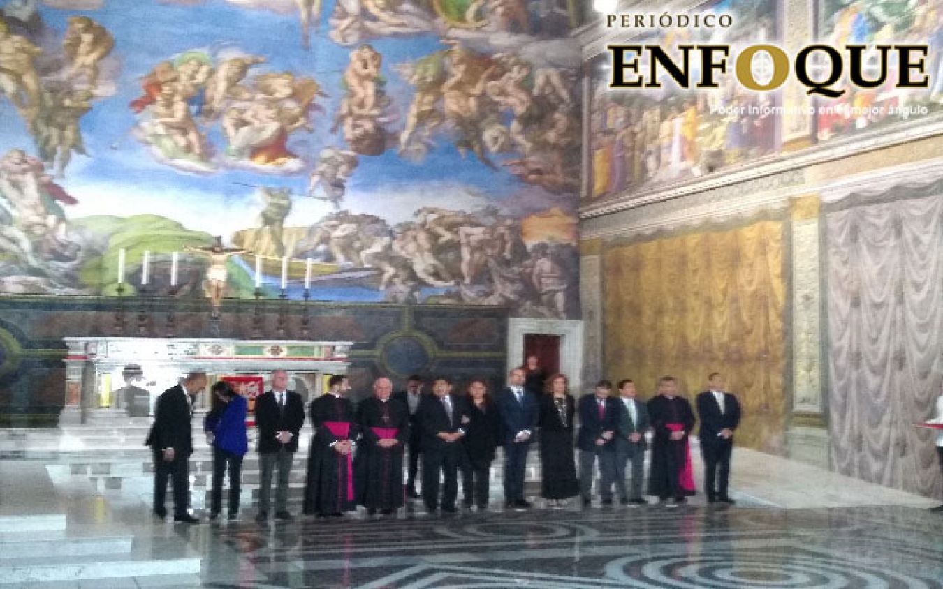 Gobierno de Puebla y Arquidiócesis inauguran réplica de Capilla Sixtina en la Catedral