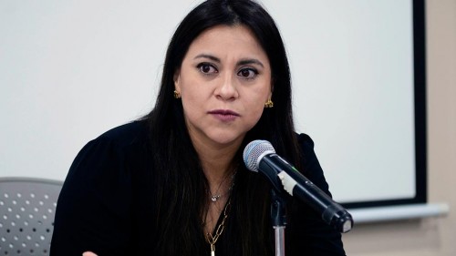 Olimpia denuncia agresión por 10 hombres en Puebla 