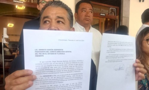 Renuncia Ángel Meneses Barbosa al PRI; buscará alcaldía de Chiautempan