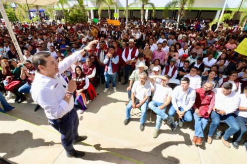 Advierte Armenta existencia de cuentas falsas con su nombre en redes sociales 