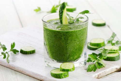 Bebidas que te ayudarán a mantenerte bien hidratado cuando haga mucho calor