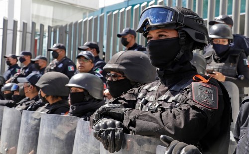 Éxito en exámenes de control de confianza para policías de Puebla: Adán Domínguez