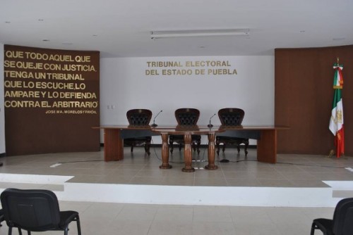 Movimiento Ciudadano impugna plurinominales de Morena en Puebla 